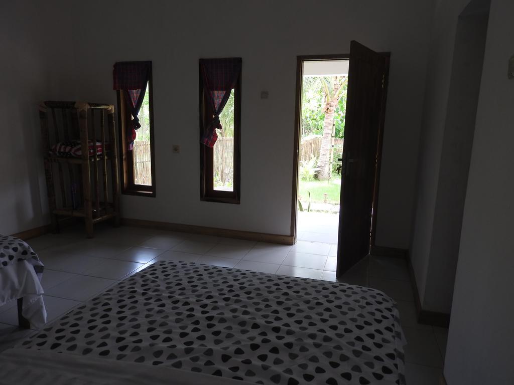 Dewi Garden Guesthouse Kuta  Eksteriør billede