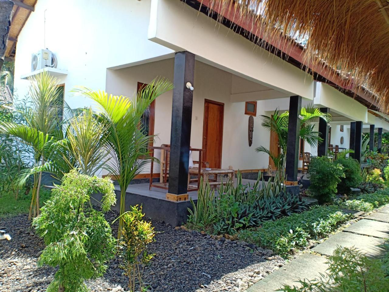 Dewi Garden Guesthouse Kuta  Eksteriør billede